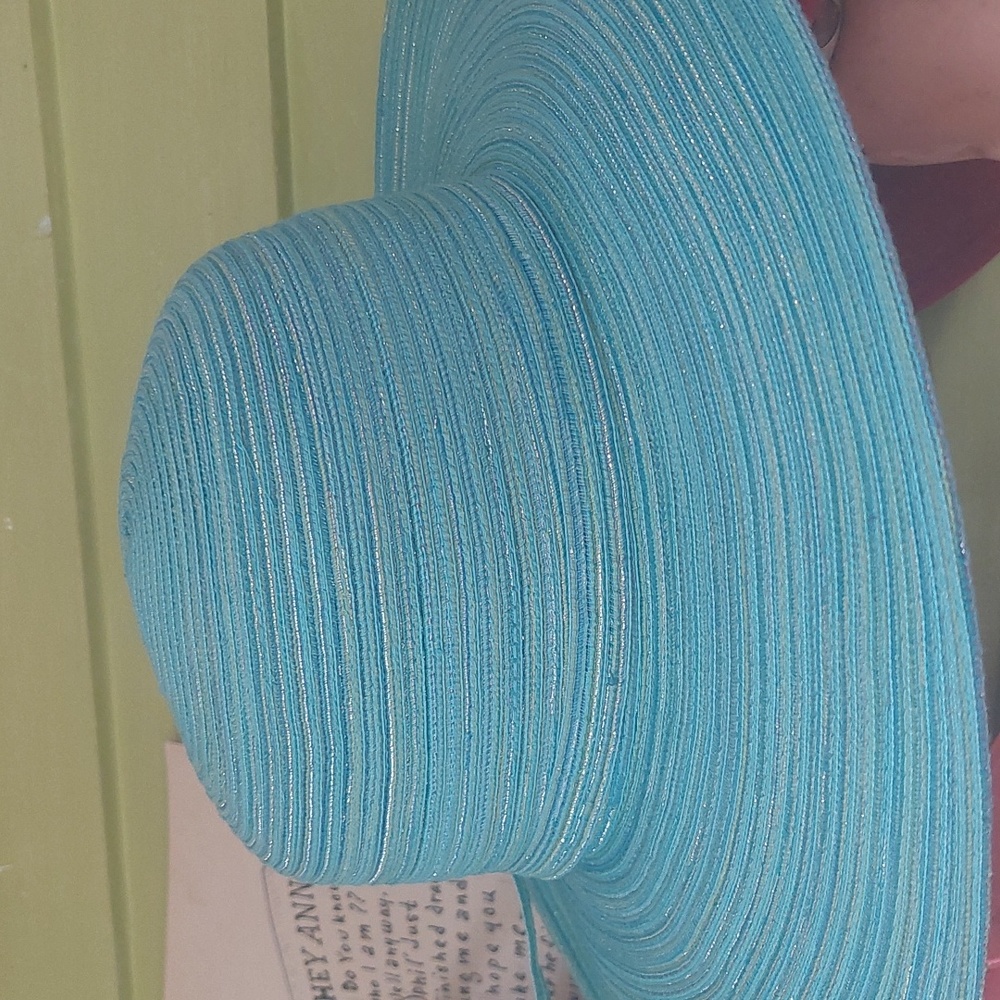 Hat - Picture 2 of 3